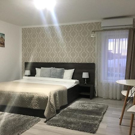 B House Rooms Iasi Extérieur photo
