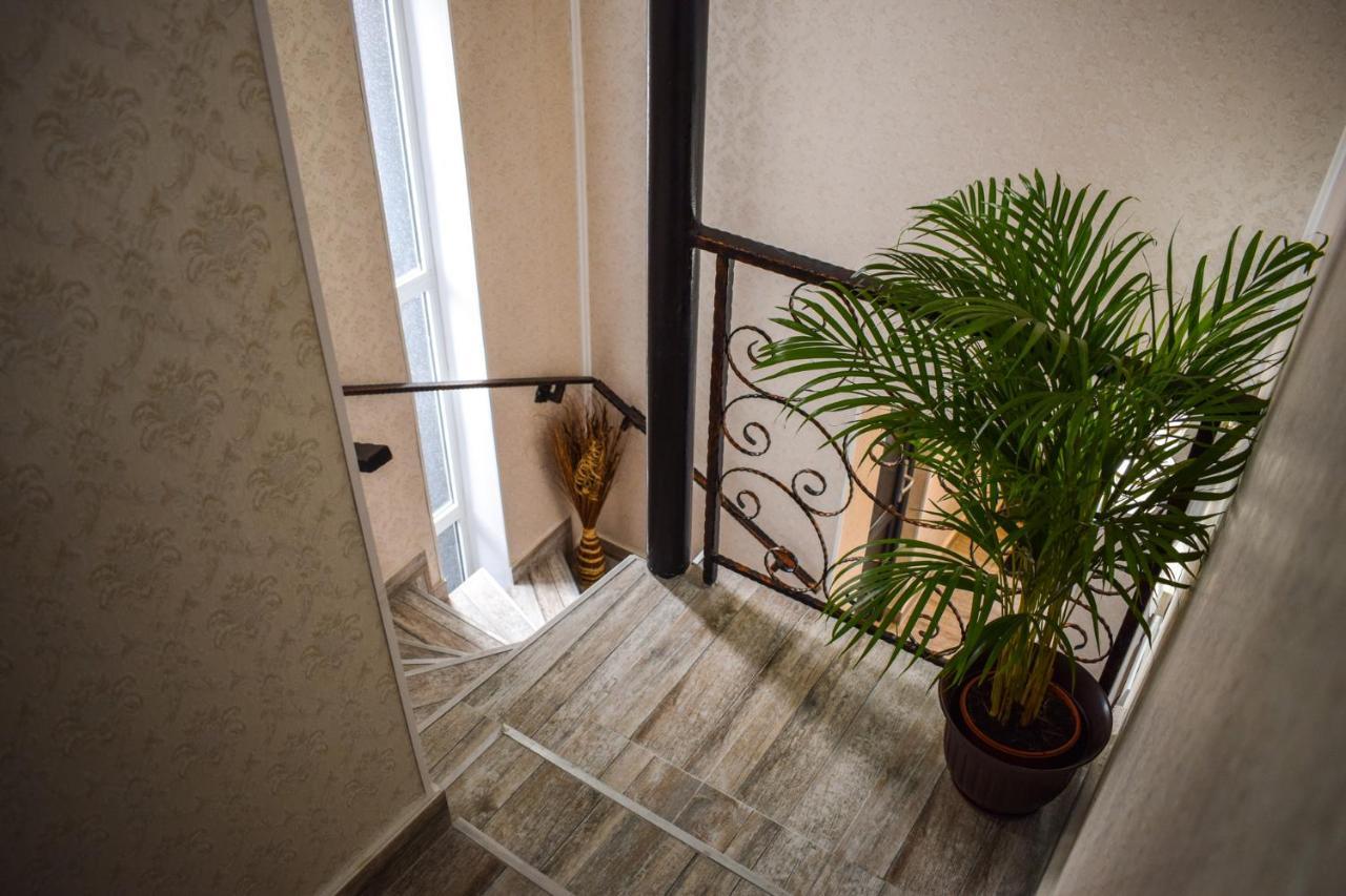 B House Rooms Iasi Extérieur photo